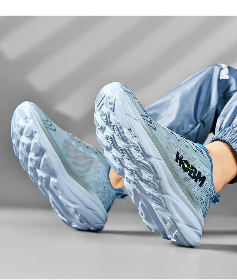 shock absorbing sports shoes