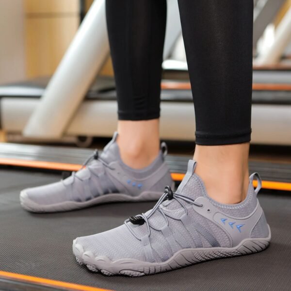 lightweight summer water shoes
